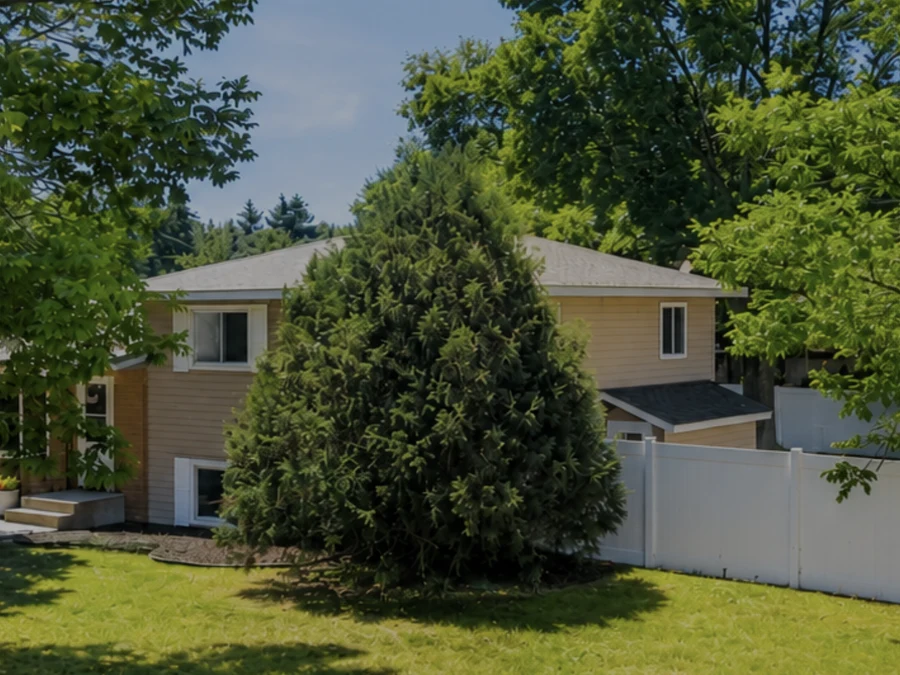 Exterior photo of the four-bedroom home at 16290 Galena Avenue W in the Lakeville and Rosemount area of Minnesota